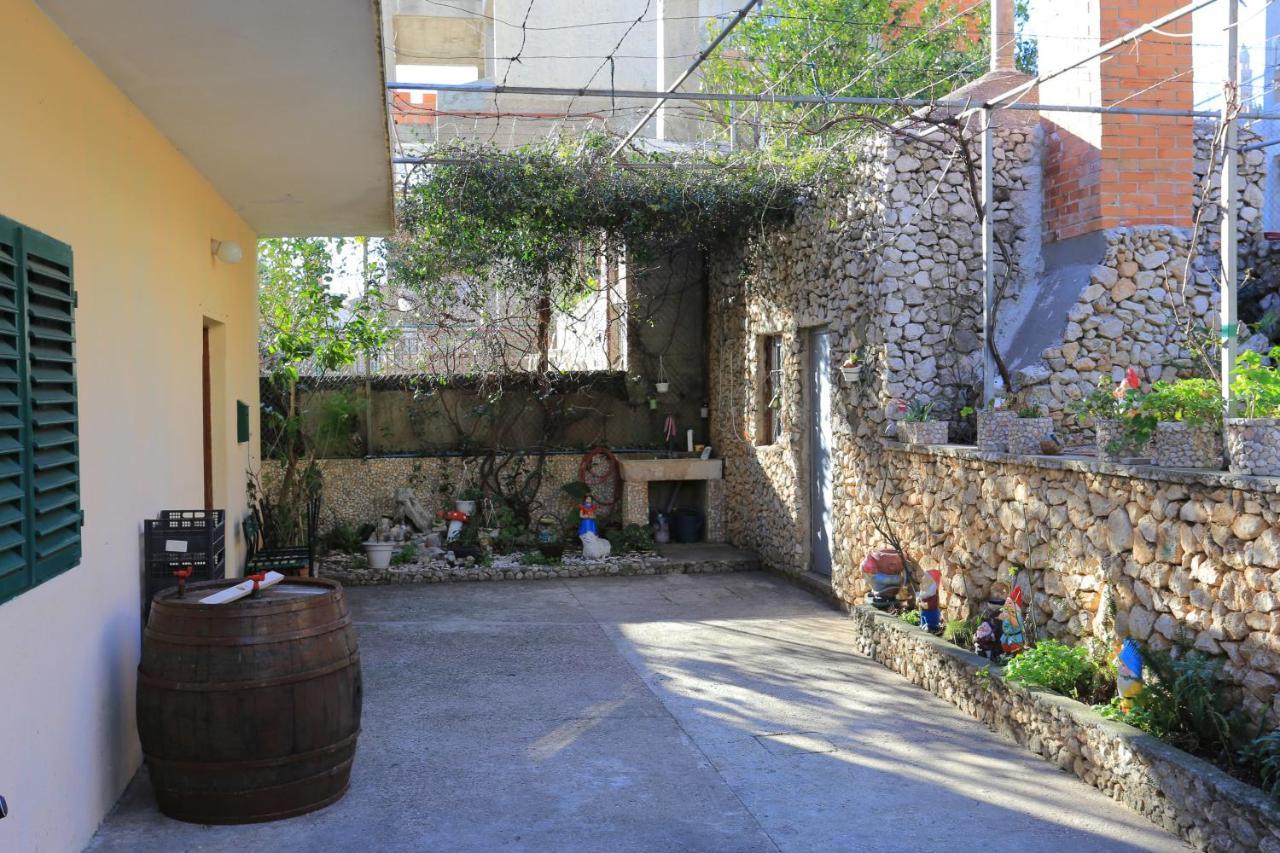 Apartments By The Sea Igrane, Makarska - 311 外观 照片