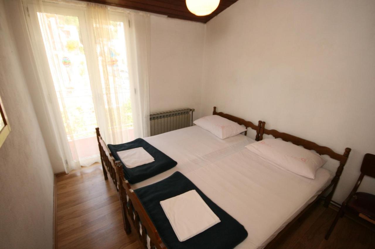 Apartments By The Sea Igrane, Makarska - 311 外观 照片